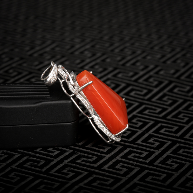 天然银镶樱桃红南红吊坠-红掌柜