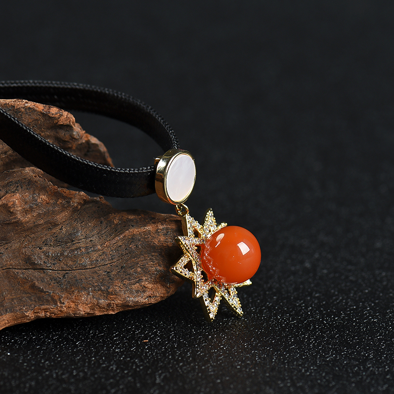 樱桃红南红项链-红掌柜