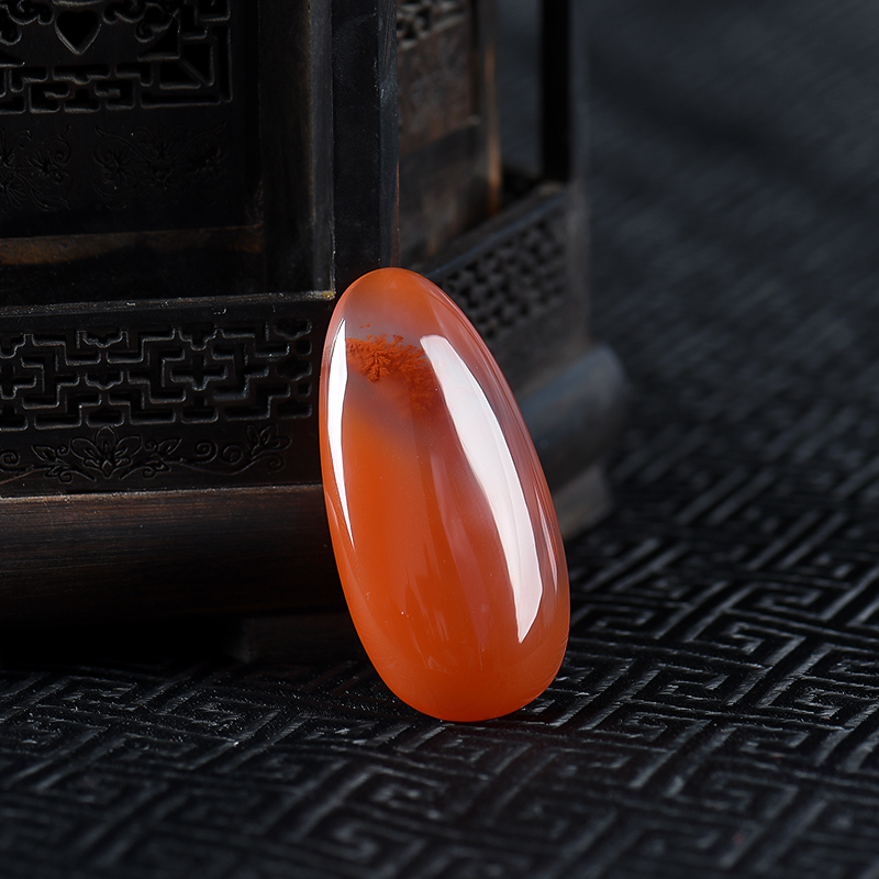 天然冰飘南红随形吊坠-红掌柜