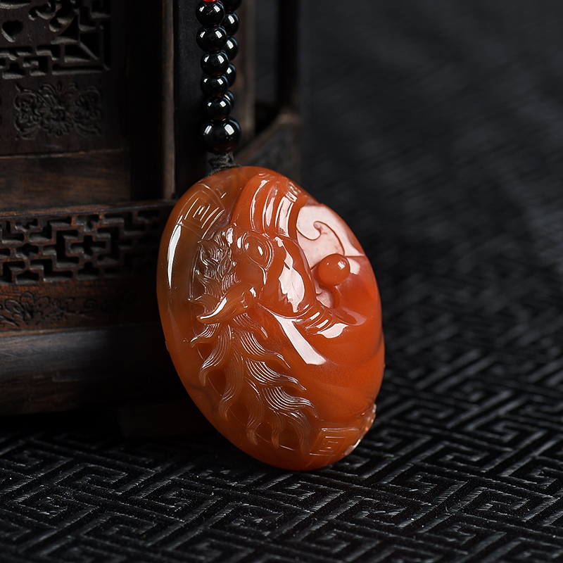 天然南红午马吊坠-红掌柜