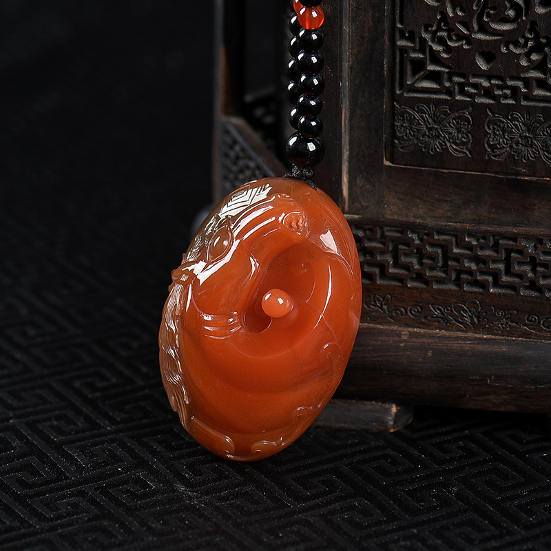 川料南红午马吊坠-红掌柜