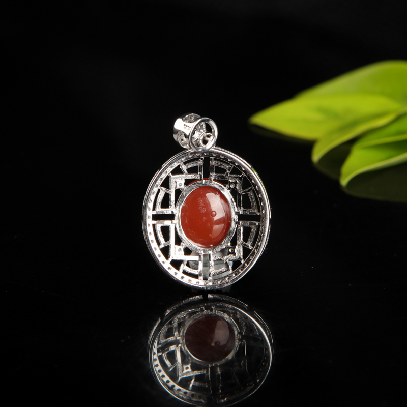 银镶天然樱桃红南红吊坠-红掌柜