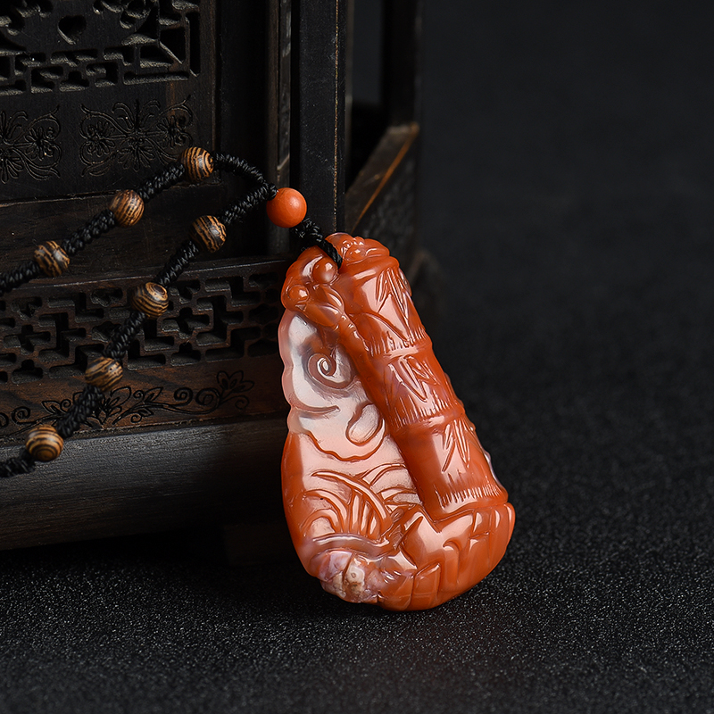 南红节节高吊坠-红掌柜