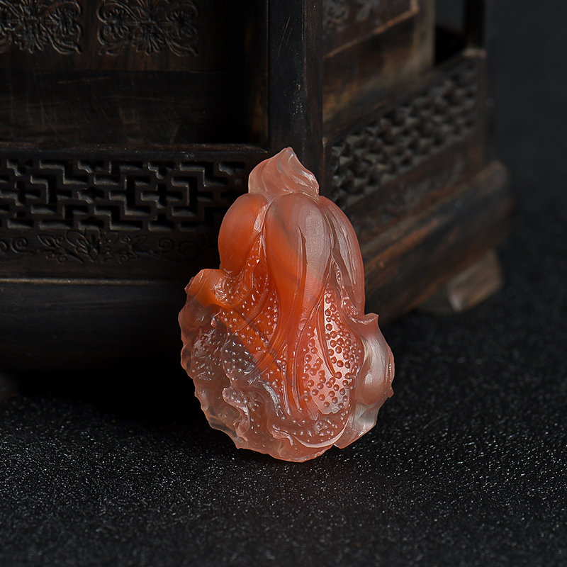 冰飘南红百财吊坠-红掌柜