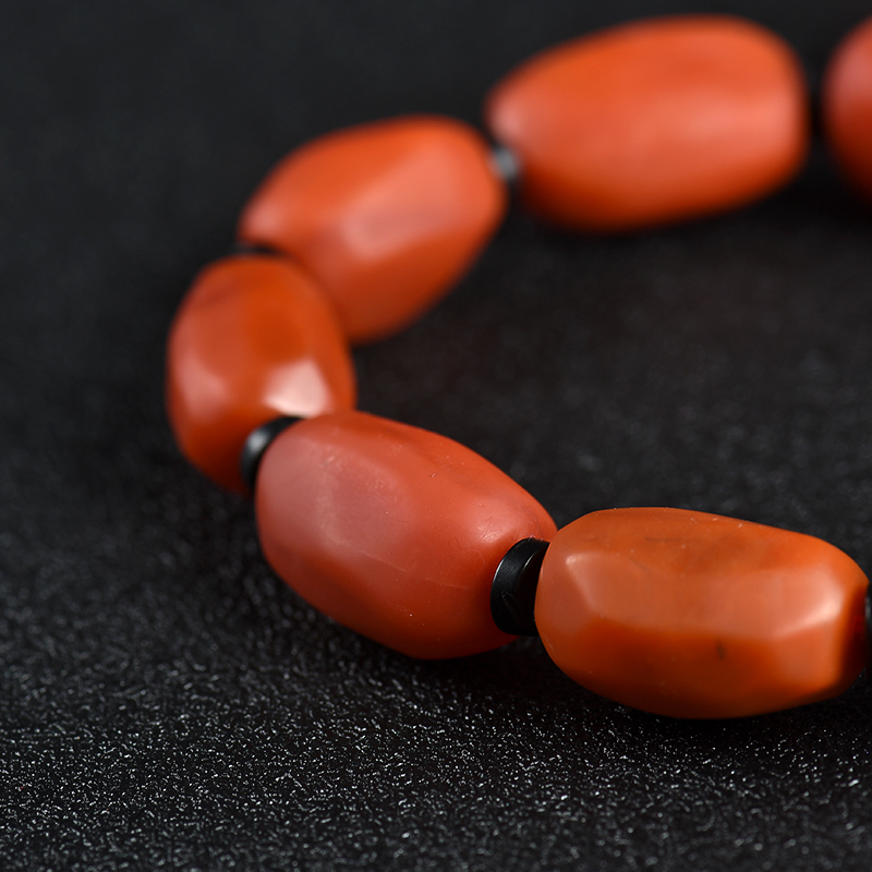 天然柿子红南红随形手串-红掌柜