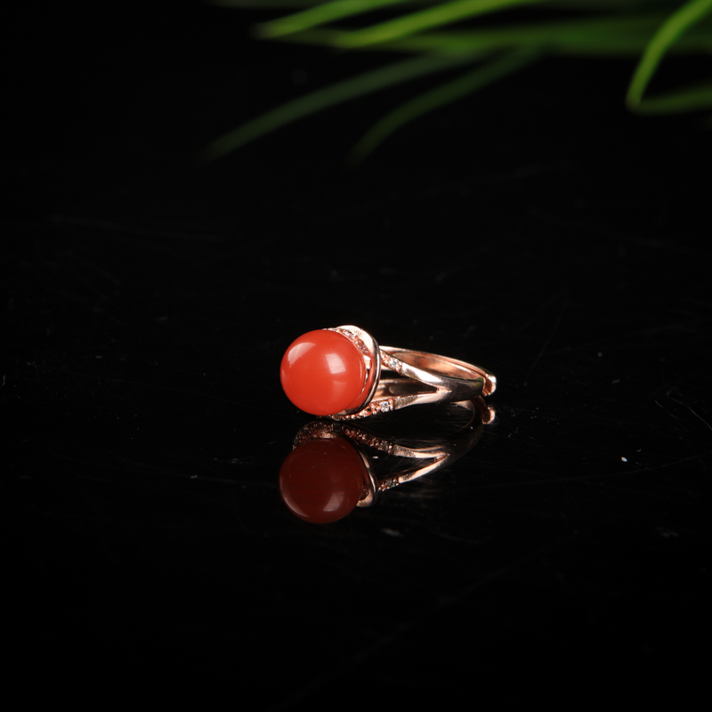 天然南红戒指-红掌柜