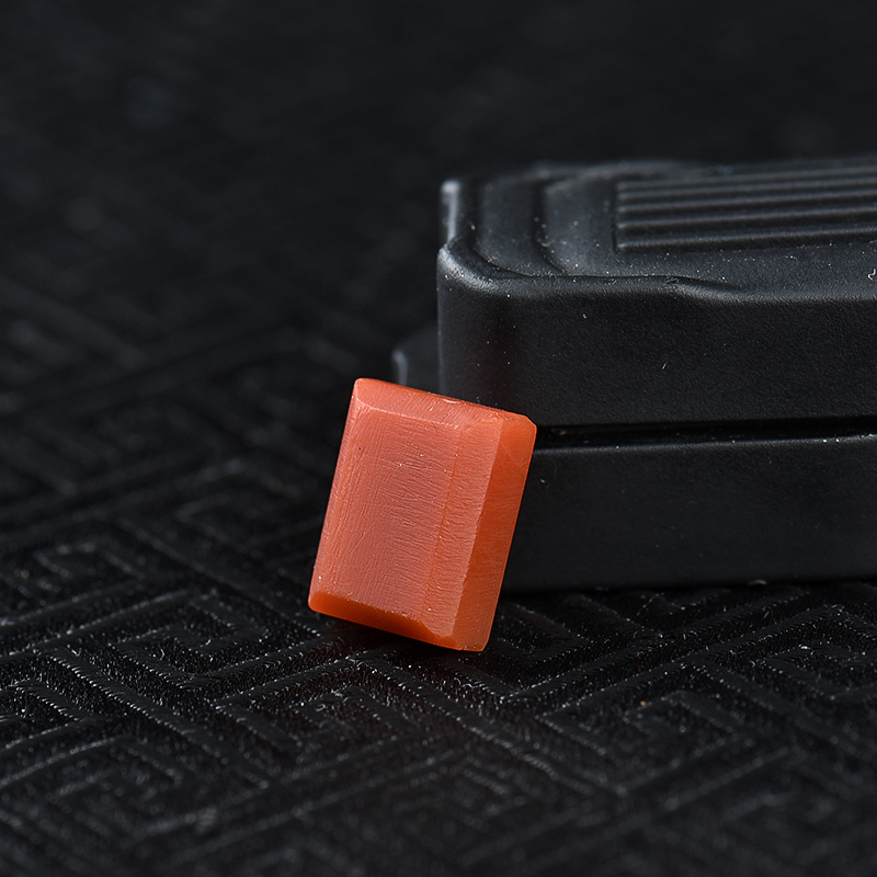 保山樱桃红南红戒面-红掌柜