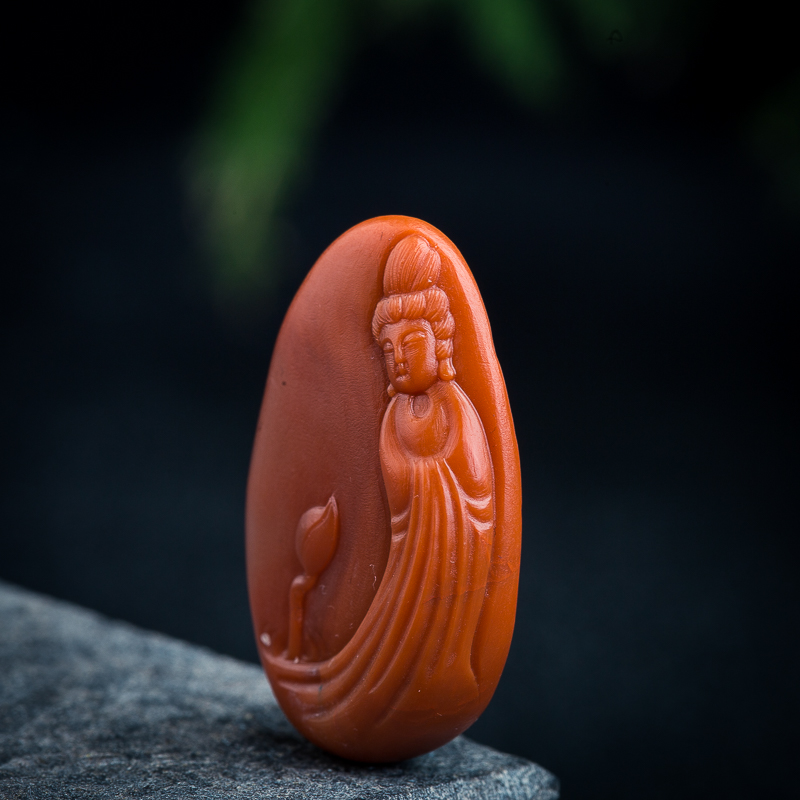 天然南红仕女吊坠-红掌柜