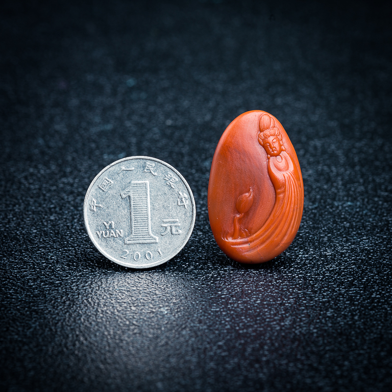 天然南红仕女挂坠-红掌柜