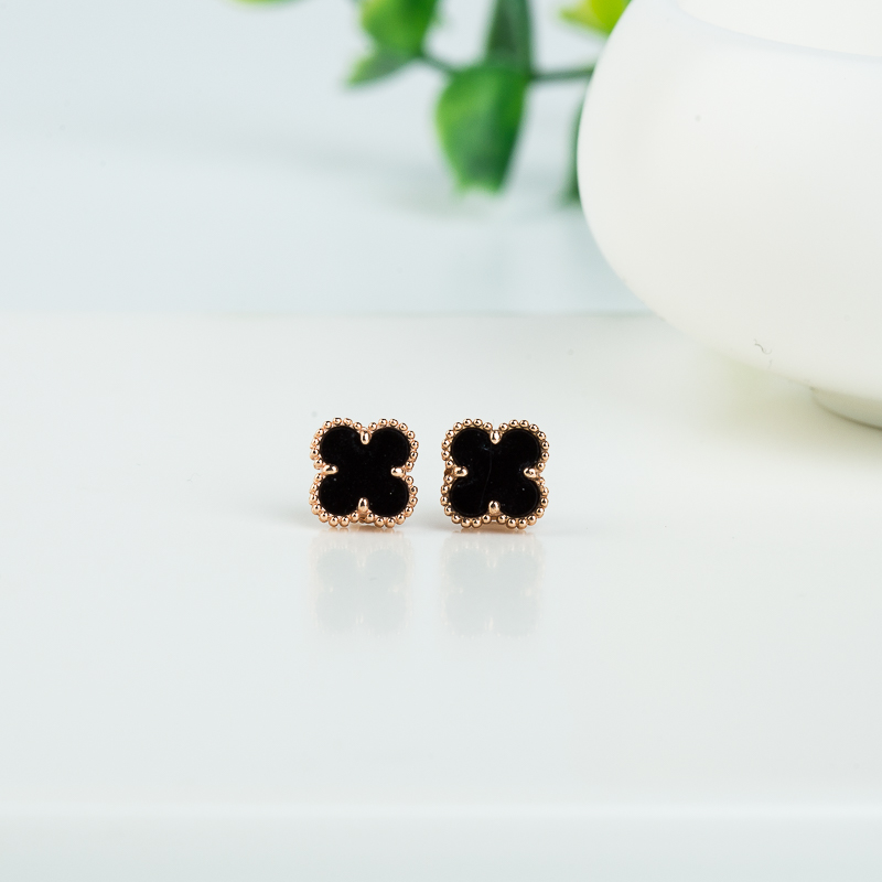 江苏天然黑色玛瑙四叶草耳钉-红掌柜