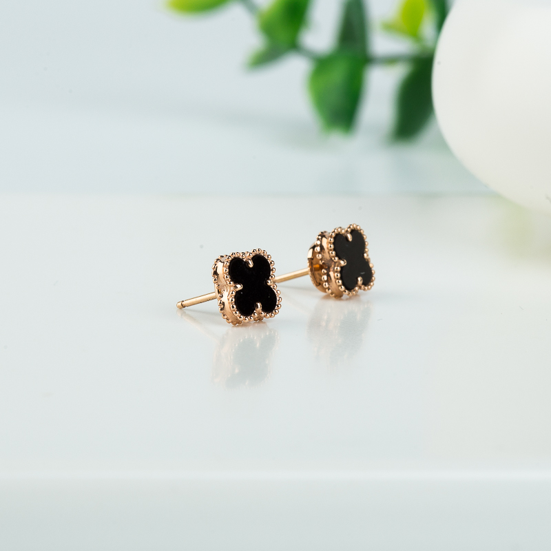 江苏黑色玛瑙四叶草耳钉-红掌柜