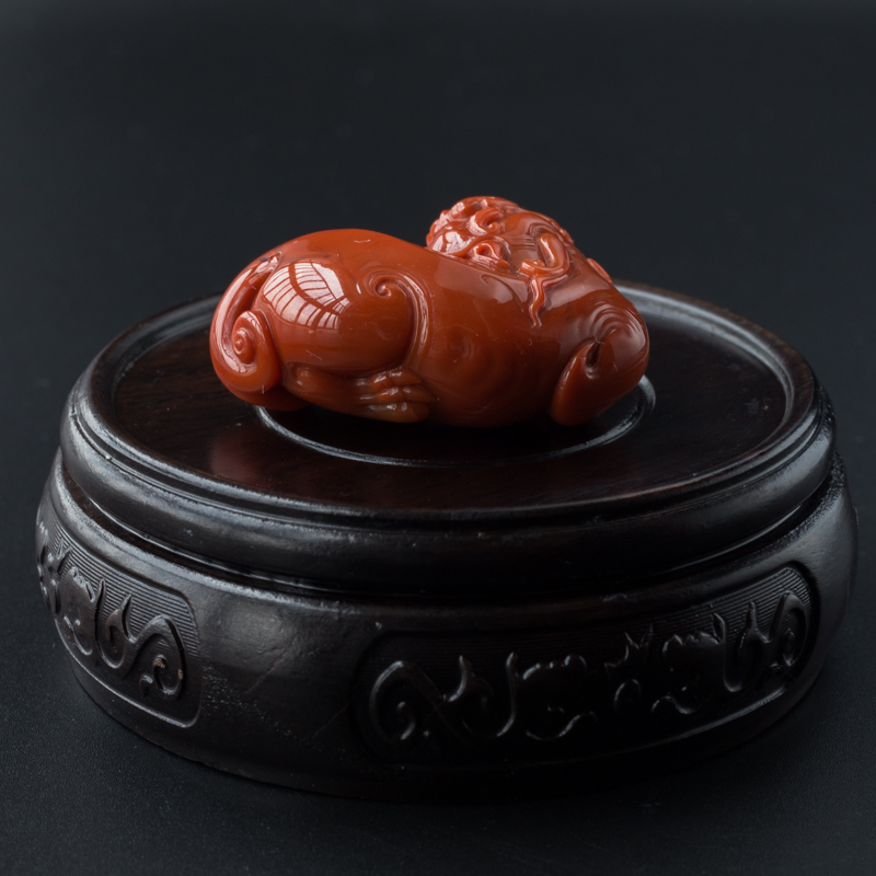 柿子红南红貔貅吊坠-红掌柜