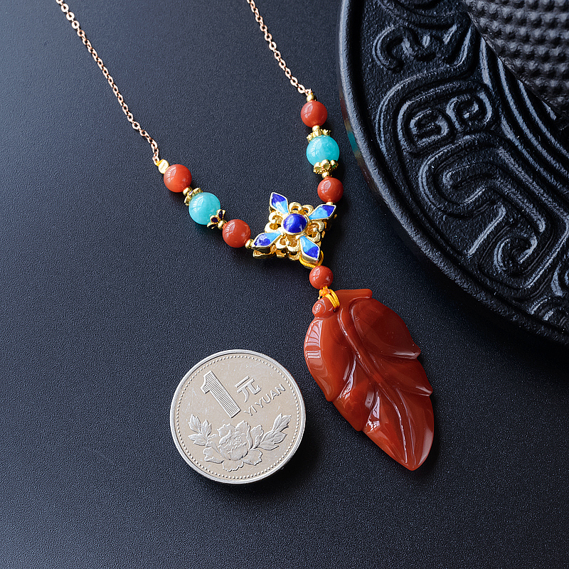 川料南红树叶吊坠-红掌柜