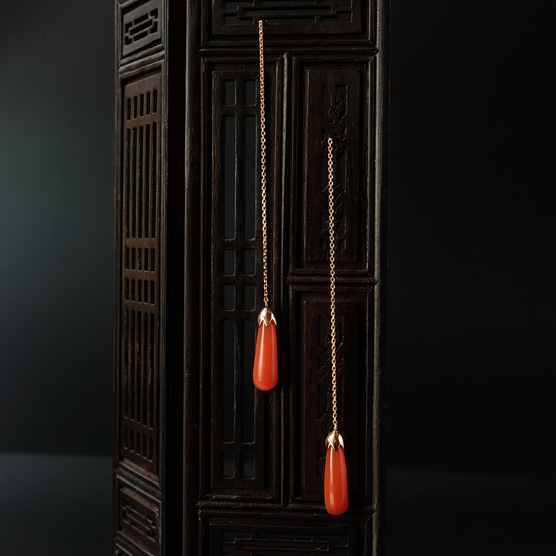 18K金镶樱桃红南红水滴耳坠-红掌柜