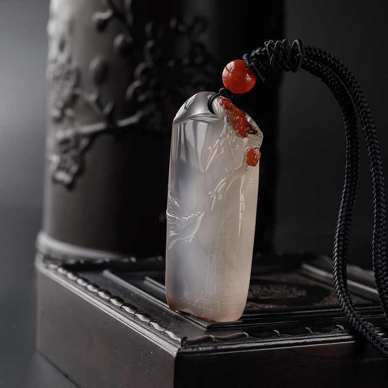 川料天然南红喜上眉梢吊坠-红掌柜