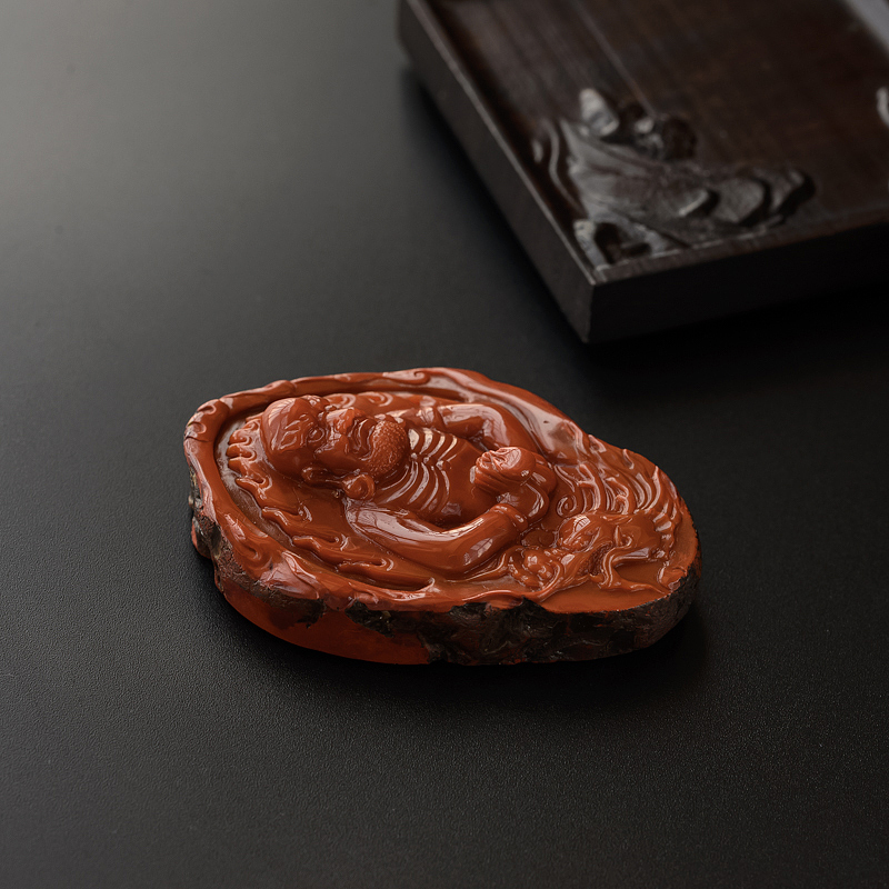 南红降龙罗汉吊坠-红掌柜