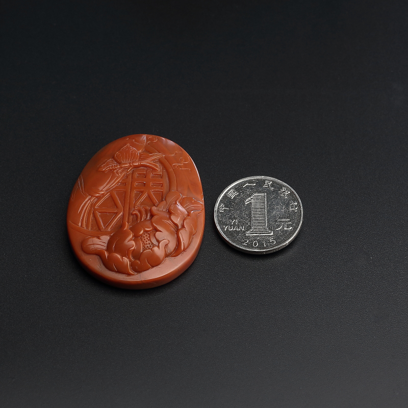 天然柿子红南红吊坠-红掌柜