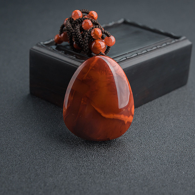 俏色南红水滴吊坠-红掌柜