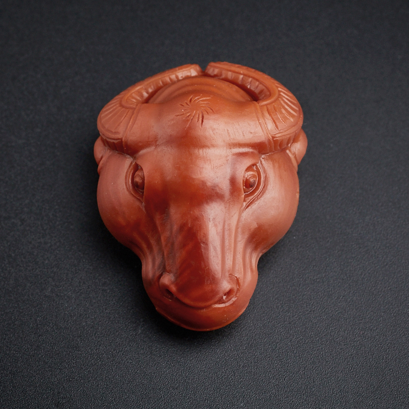 南红牛头吊坠-红掌柜珠宝