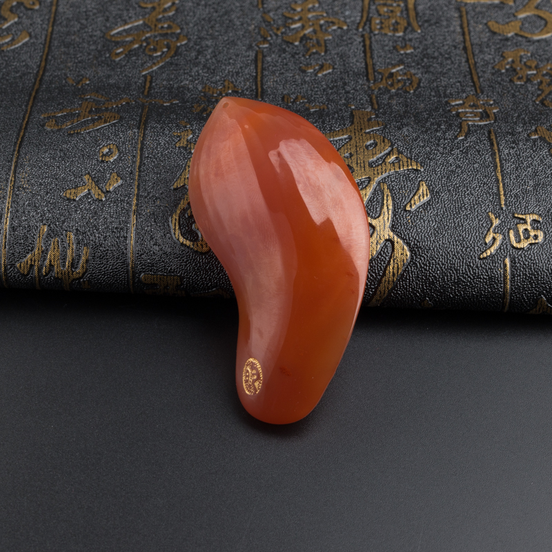 南红观音头像吊坠-红掌柜