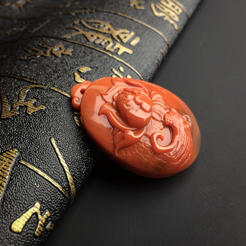 柿子红南红吊坠-红掌柜