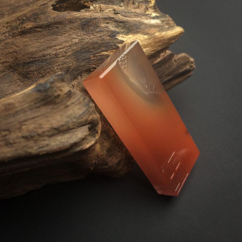 冰飘南红方牌-红掌柜