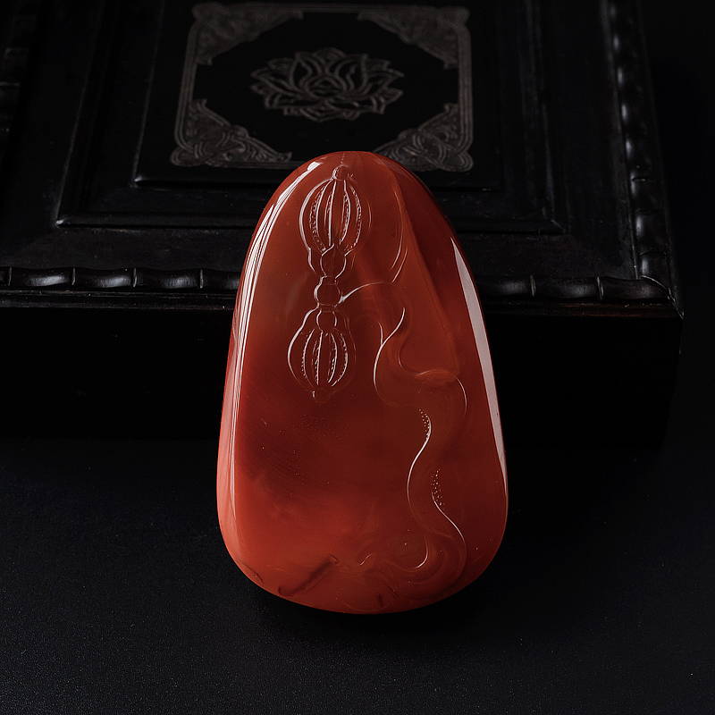 川料天然南红大黑天吊坠-红掌柜