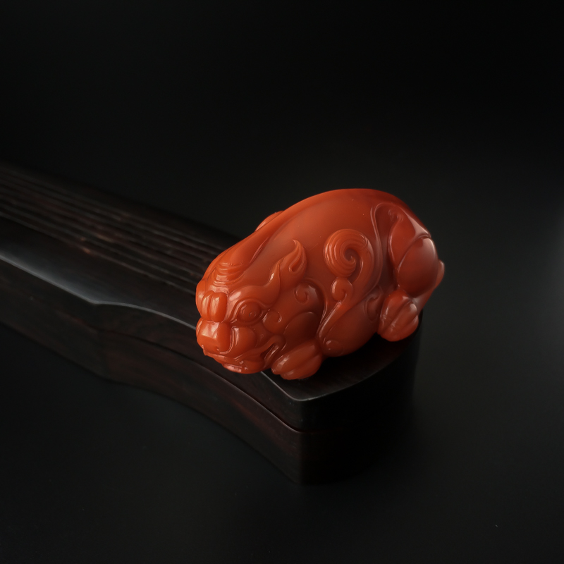 天然冻料柿子红南红貔貅吊坠-红掌柜