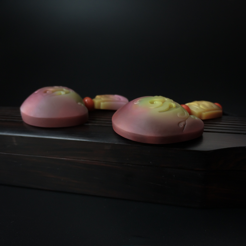 盐源玛瑙仿古吊坠-红掌柜