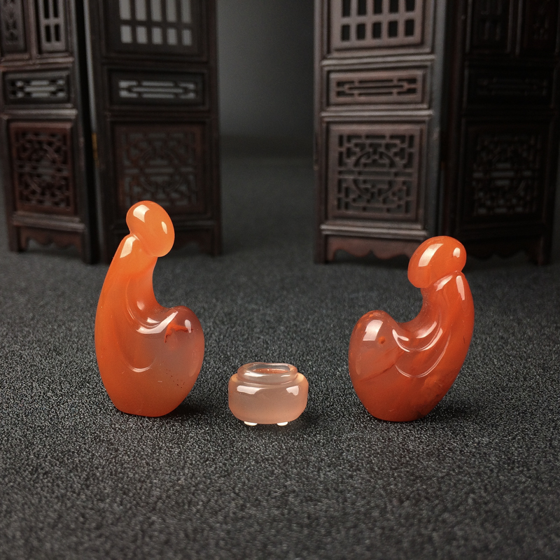 冰飘南红悟道摆件-红掌柜