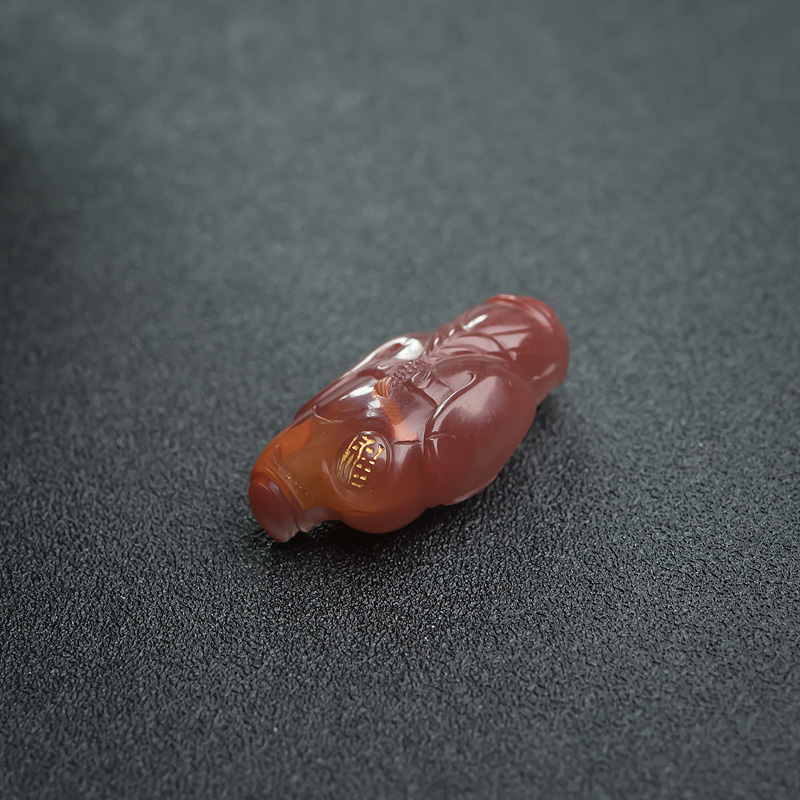  南红送财童子吊坠-红掌柜