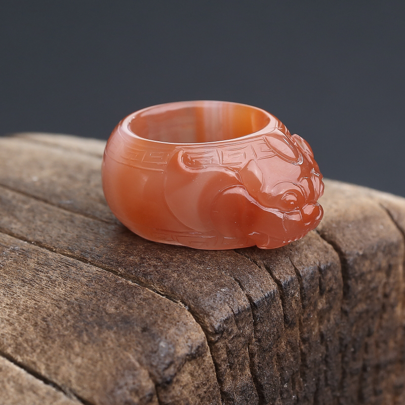 天然冰飘料南红貔貅戒指-红掌柜