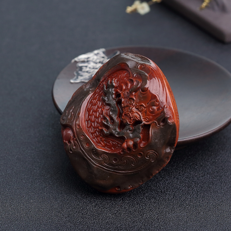 铁皮南红龙吊坠-红掌柜