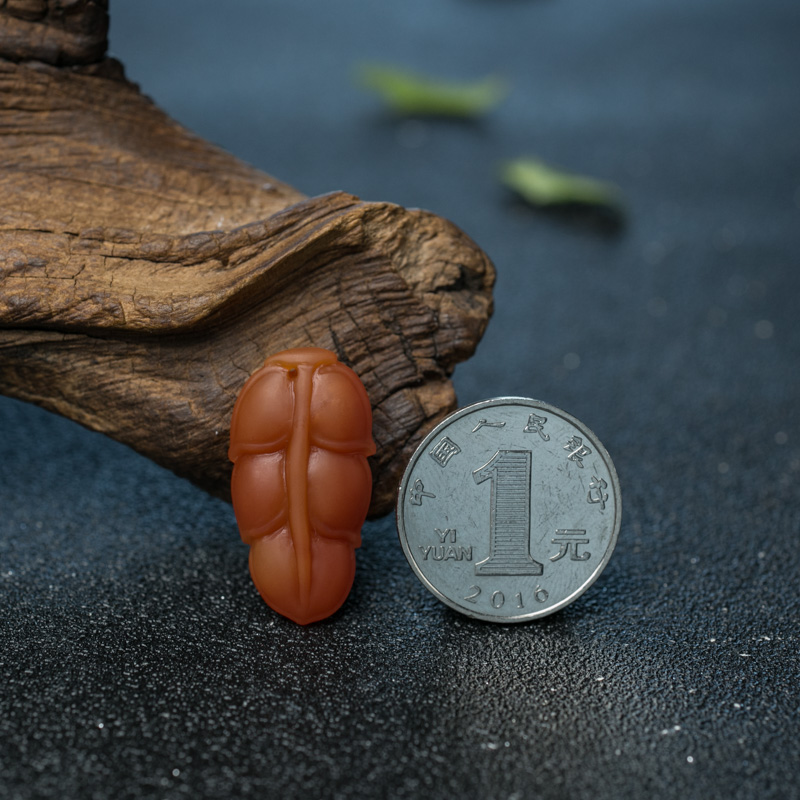 柿子红南红吊坠-红掌柜