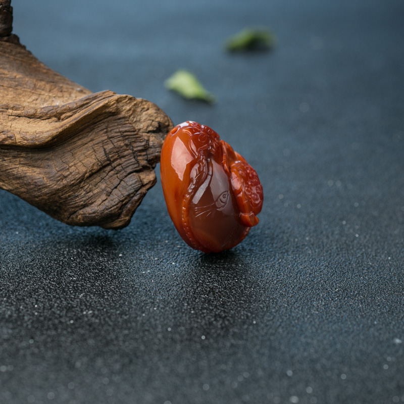 天然柿子红南红蝶恋花吊坠-红掌柜