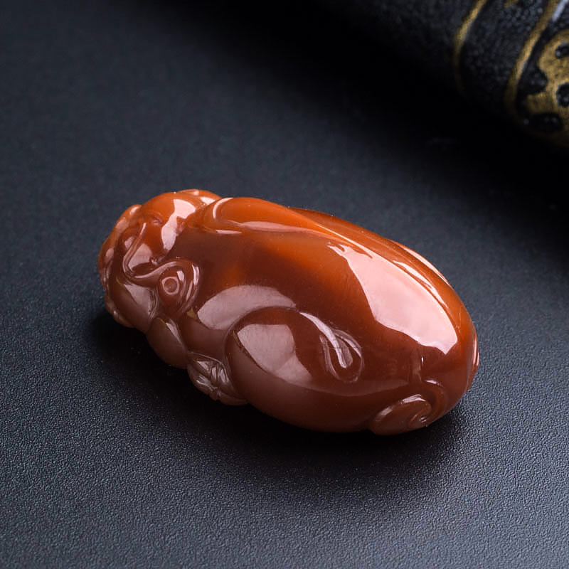 川料南红貔貅吊坠-红掌柜珠宝