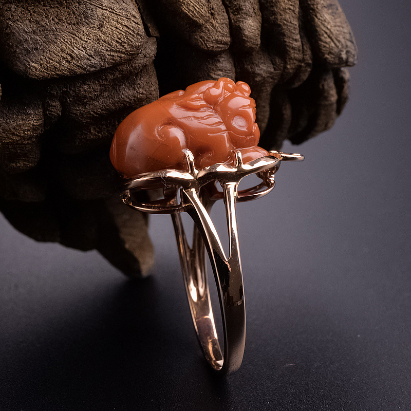 18K金镶嵌满肉柿子红南红貔貅戒指-红掌柜