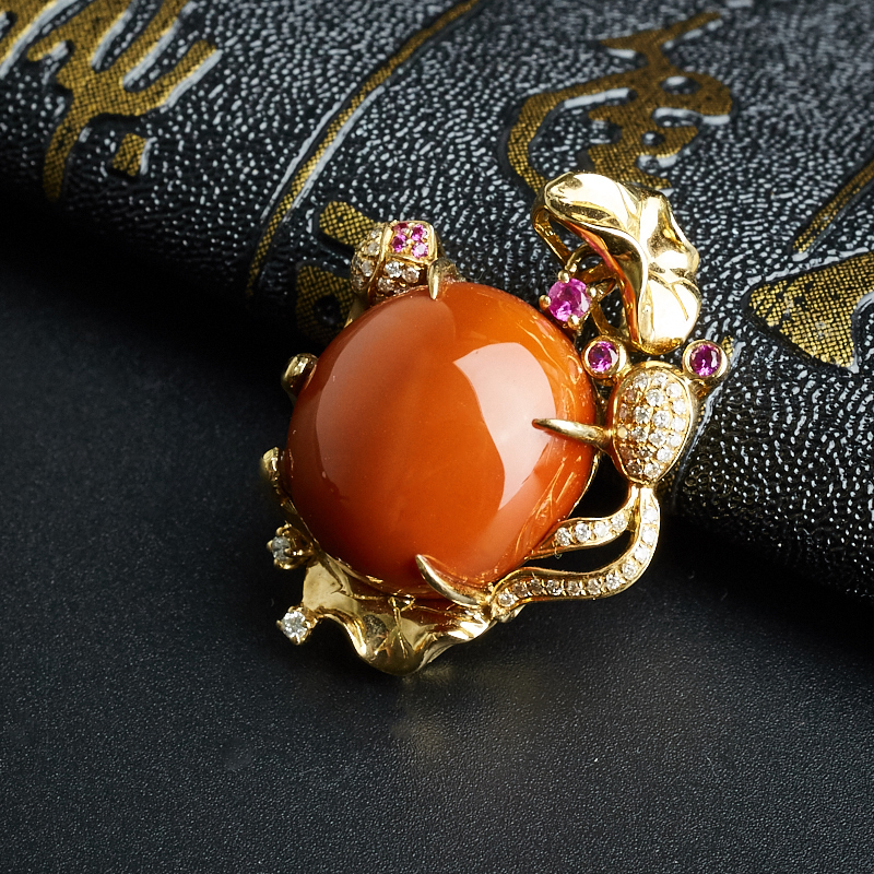 满肉柿子红南红吊坠-红掌柜