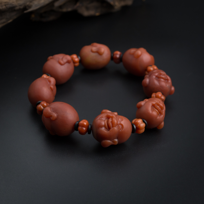 满肉南红佛吊坠-红掌柜