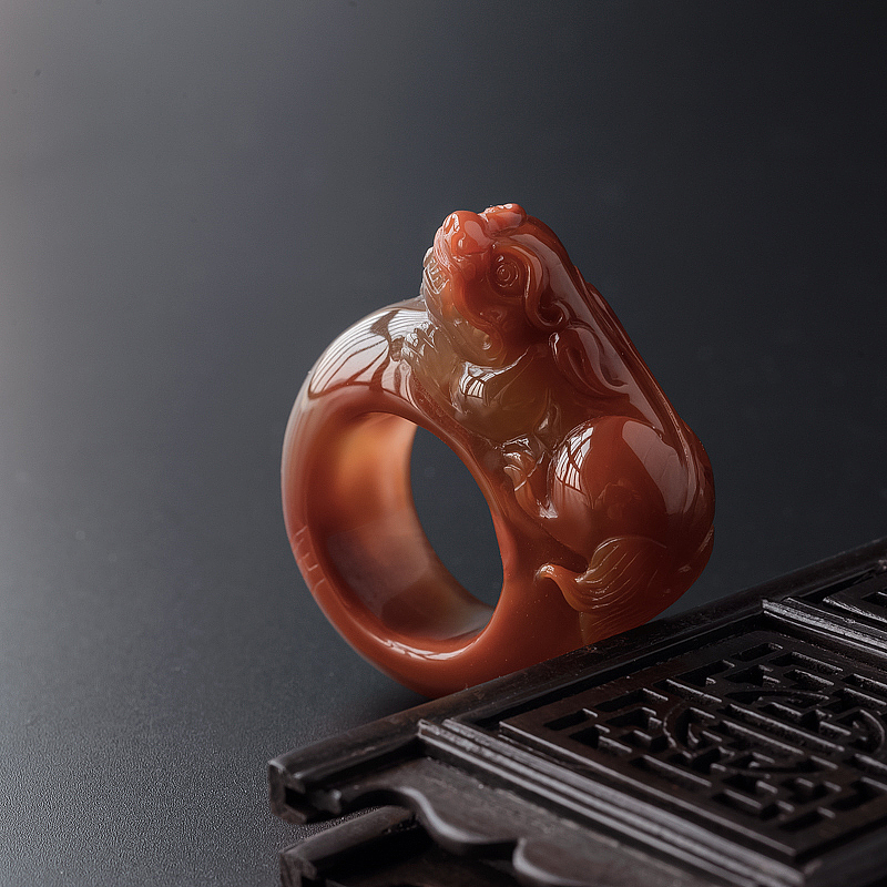 天然南红扳指-红掌柜