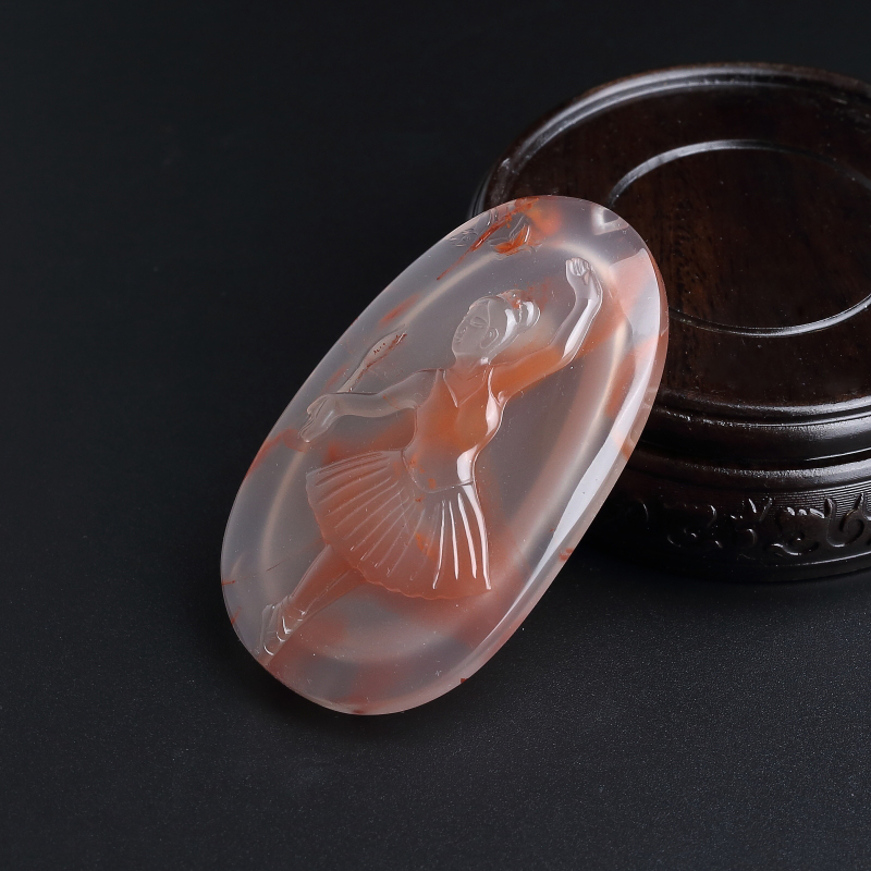 冰飘南红少女吊坠-红掌柜