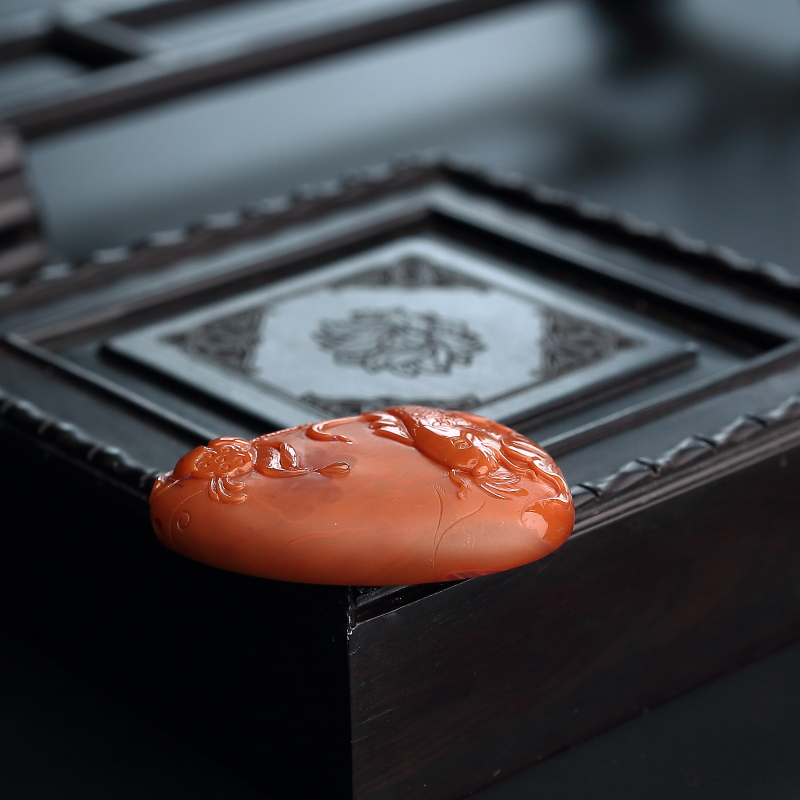 南红连年有余吊坠-红掌柜