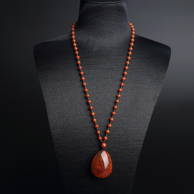 柿子红火焰纹南红随形吊坠-红掌柜