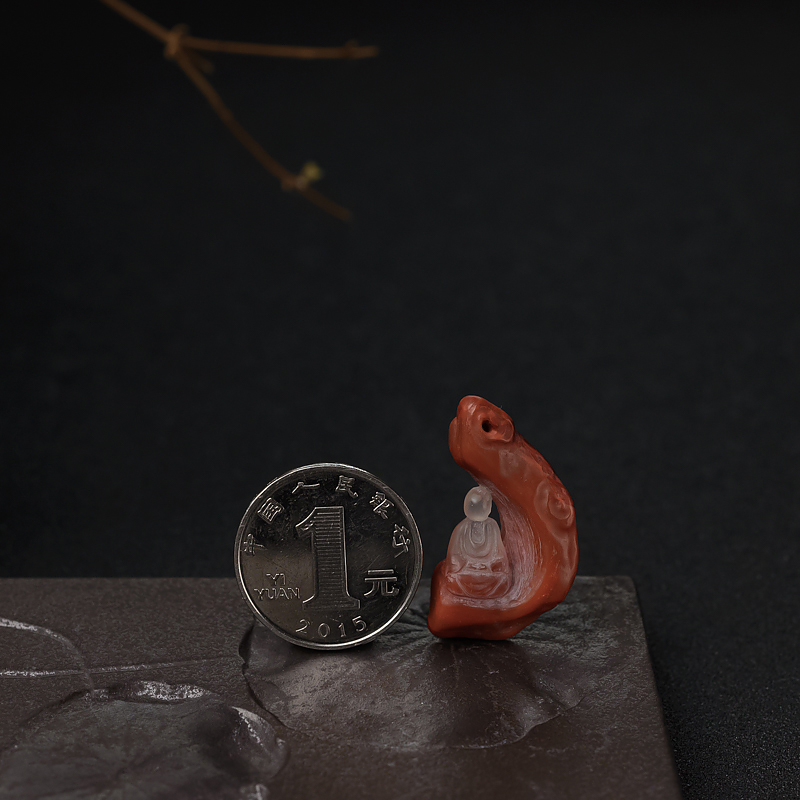 包浆料南红吊坠-红掌柜