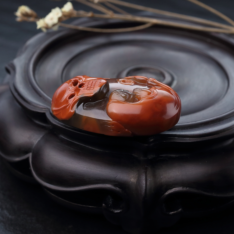 冻料南红一念之间吊坠-红掌柜