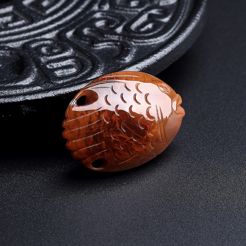 柿子红南红鱼吊坠-红掌柜