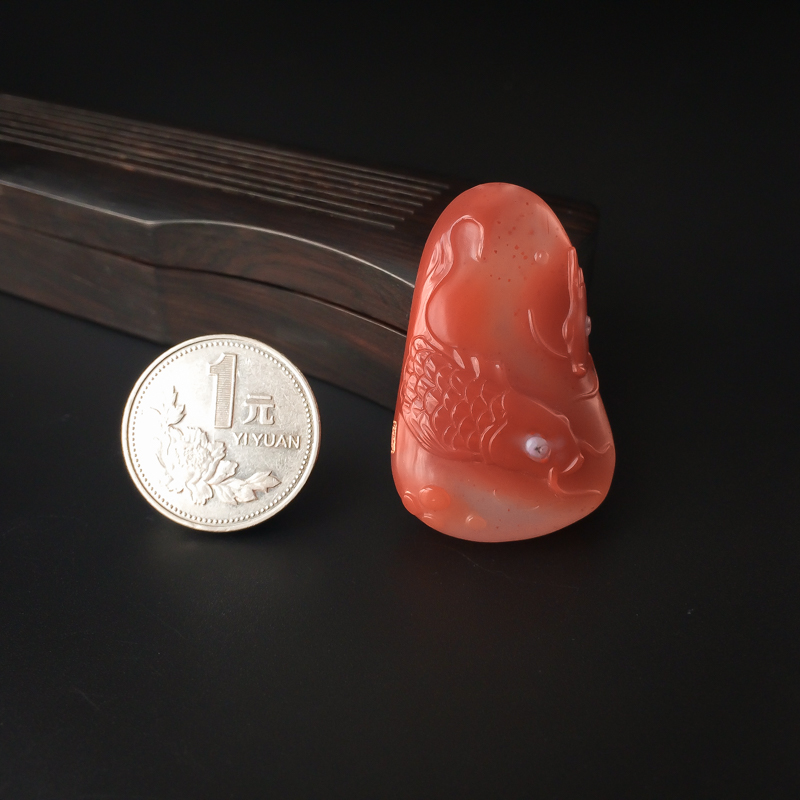 南红连年有余吊坠-红掌柜