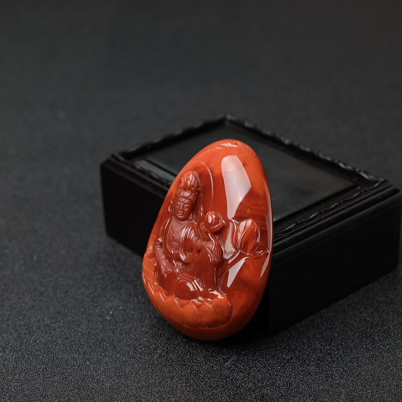 天然俏色南红观音吊坠-红掌柜