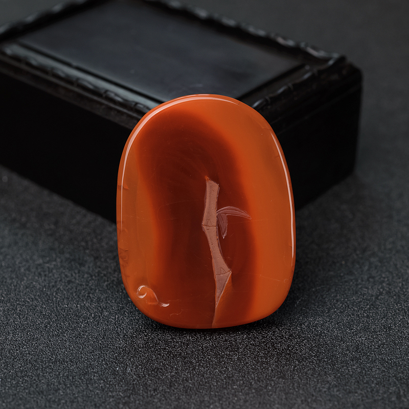 川料天然南红仕女吊坠-红掌柜