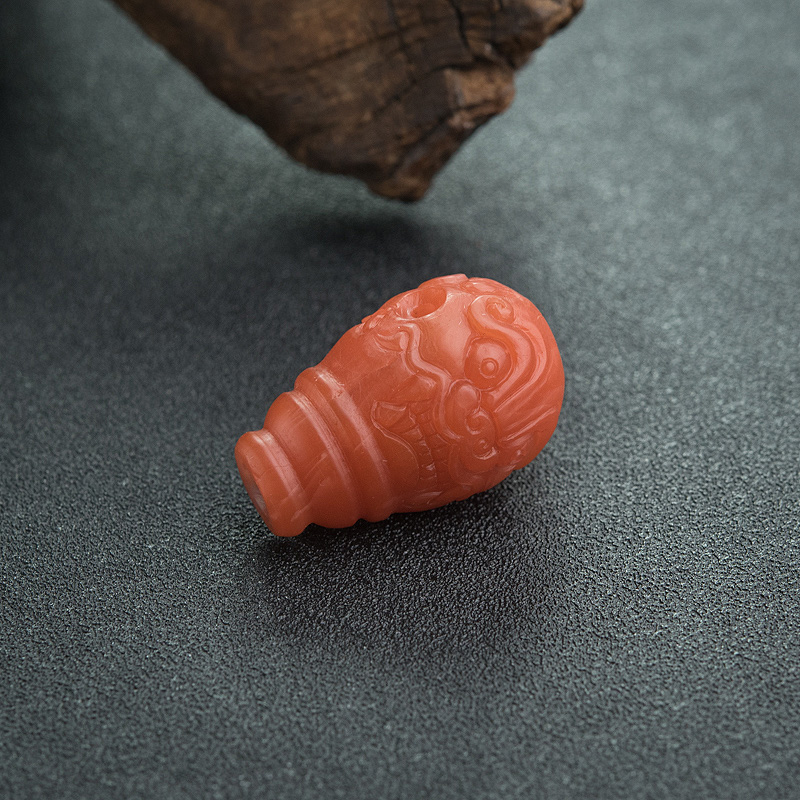 天然南红兽面三通-红掌柜